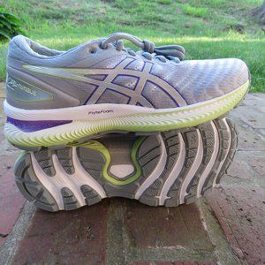 Brand New ASICS GEL-Nimbus 22 women's sneakers / shoes